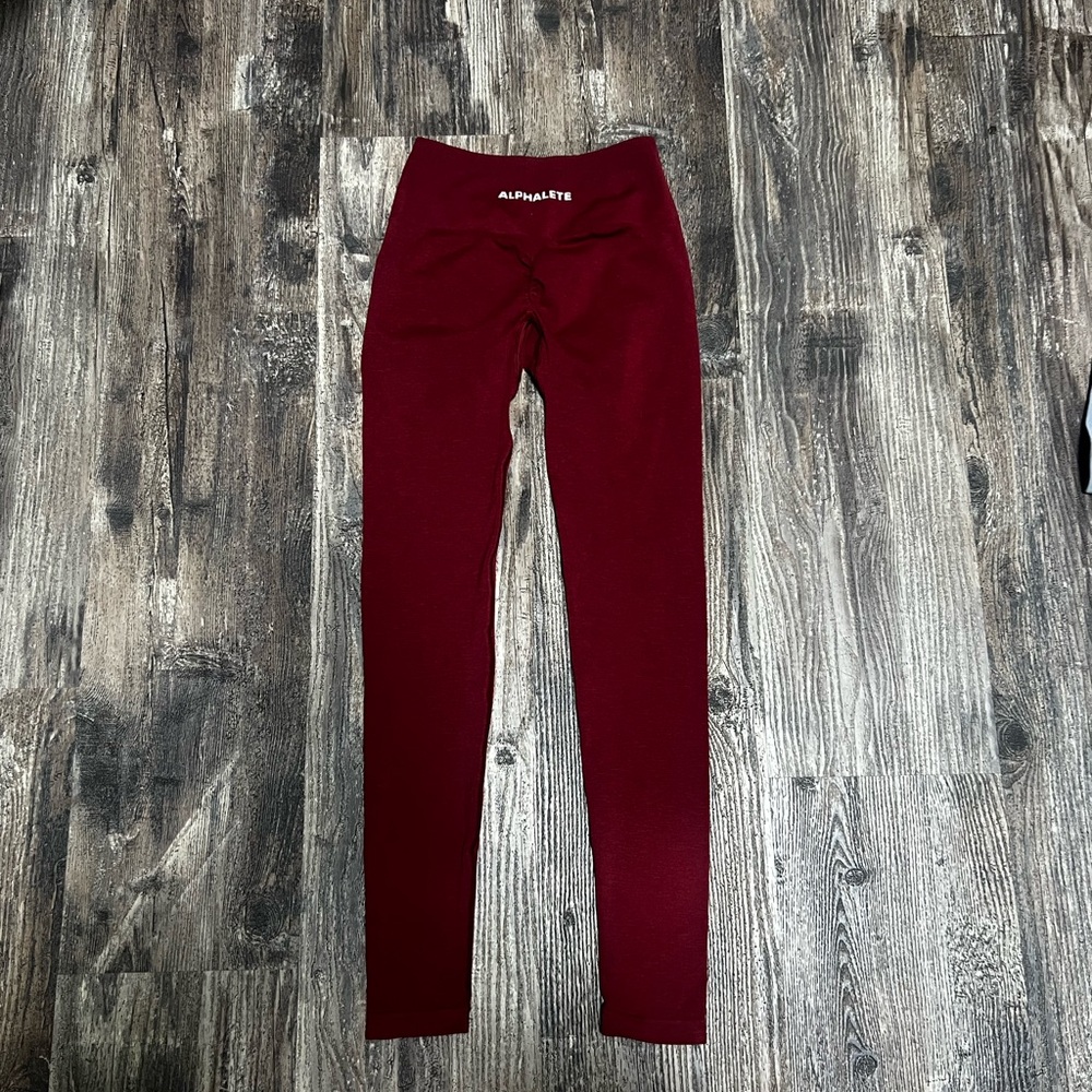 Alphalete leggings in size Small